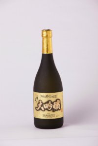 大吟醸　華泉　720ml　※こちらは単品商品です。セットをご希望の方はセットメニューから御注文下さい。